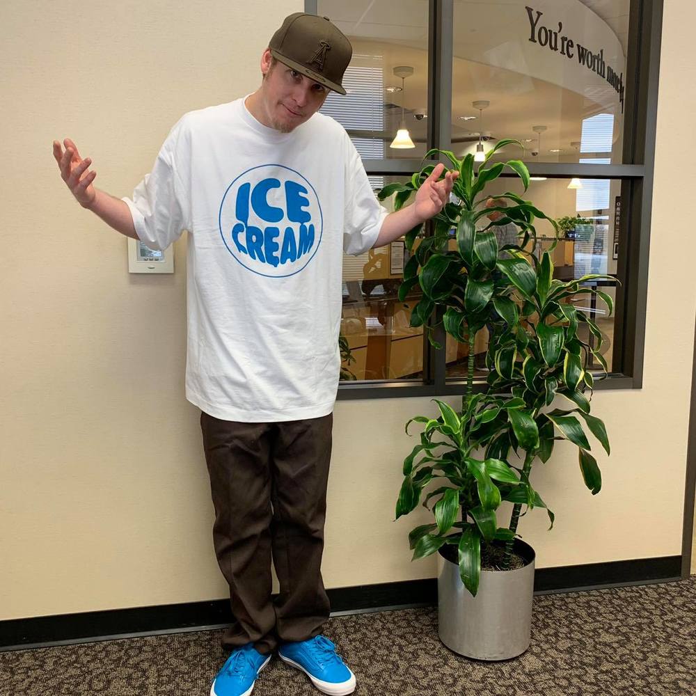 Meet your Posher, Brandon